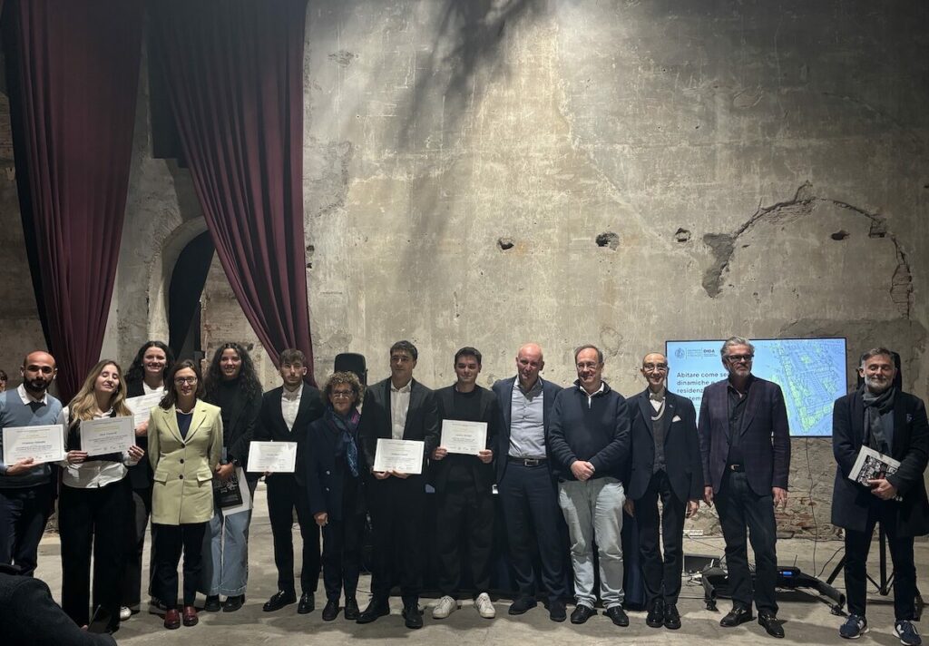 8 studenti dell’Università di Firenze premiati da Legacoop Toscana per le migliori tesi di laurea sulla cooperazione 3 IMG 7198