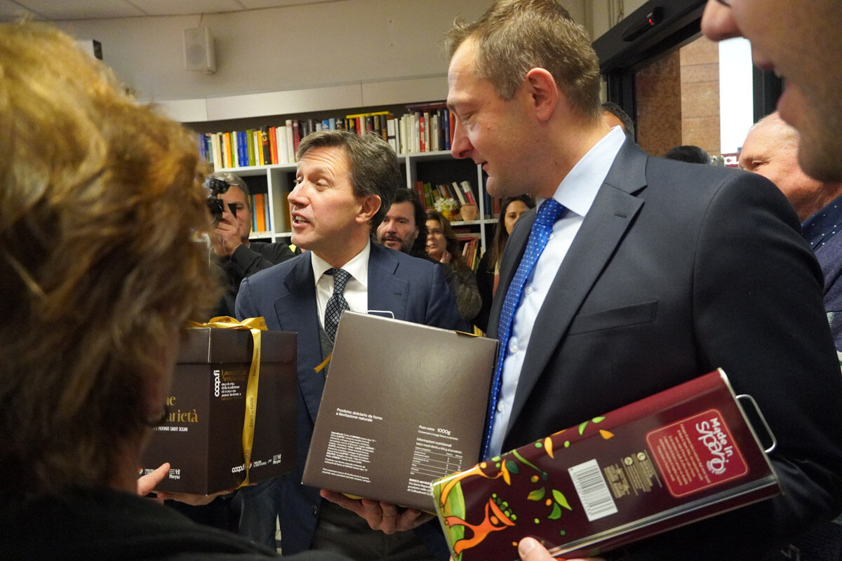 Visita commisario europeo Coop.fi Gavinana 13
