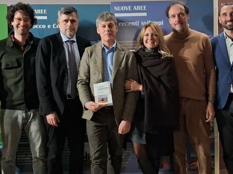 Presentazione libro Terre Etruria Presentazione libro Terre Etruria