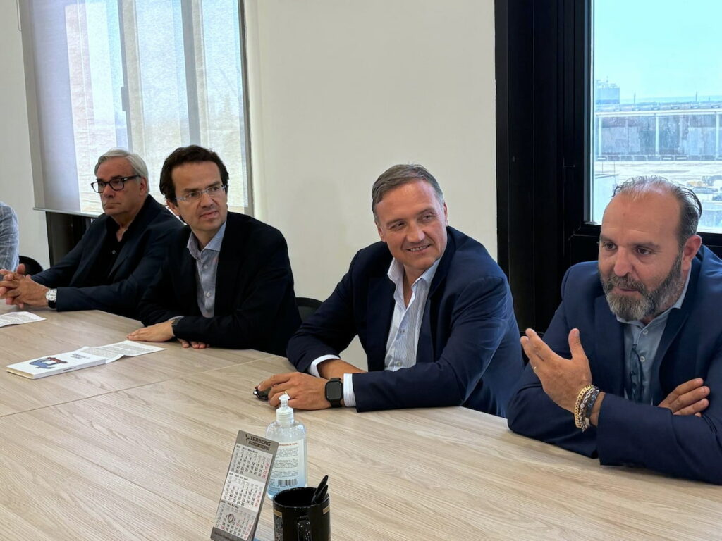 Uniport Livorno: da SICI e Coopfond un investimento per la crescita 5 Uniport e Gabbanini Sostegni Marras De Filicaia