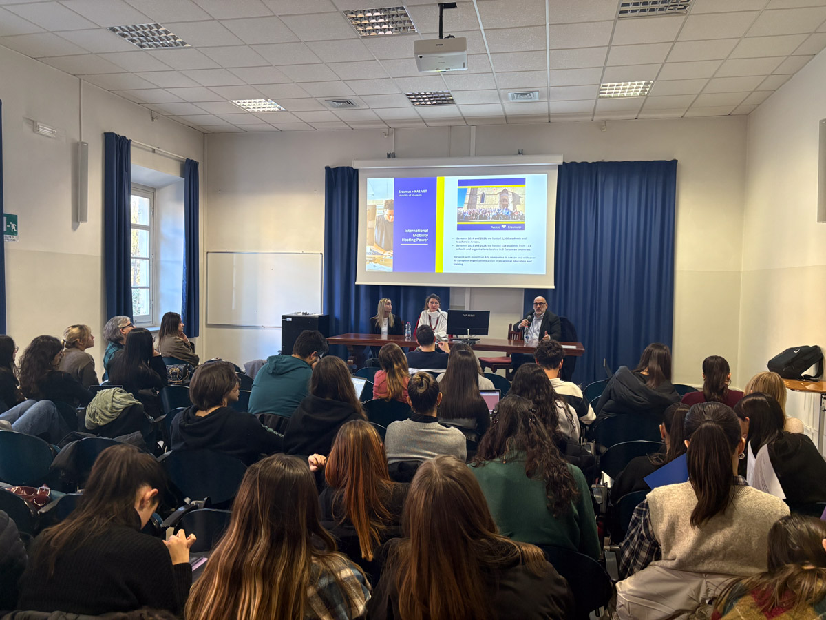 Unisi dip Ar Economia cooperativa opencom